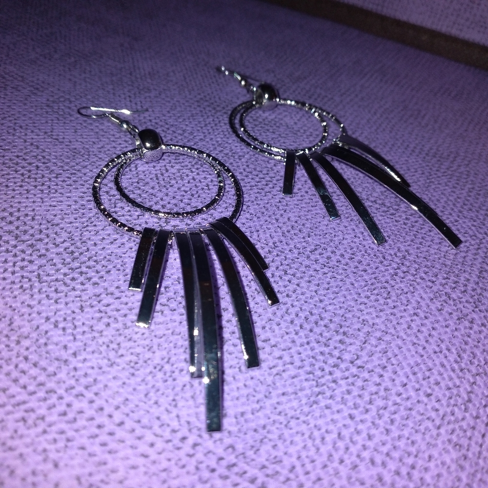 Spike Earrings - Picture 6 of 7